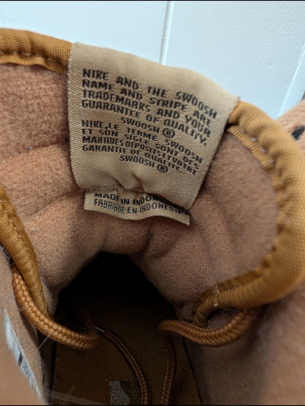 Nike Air Force 1 High '07 LV8 WB "Flax" sneakers in a tan suede material. [1, 2] - Picture 7 of 9